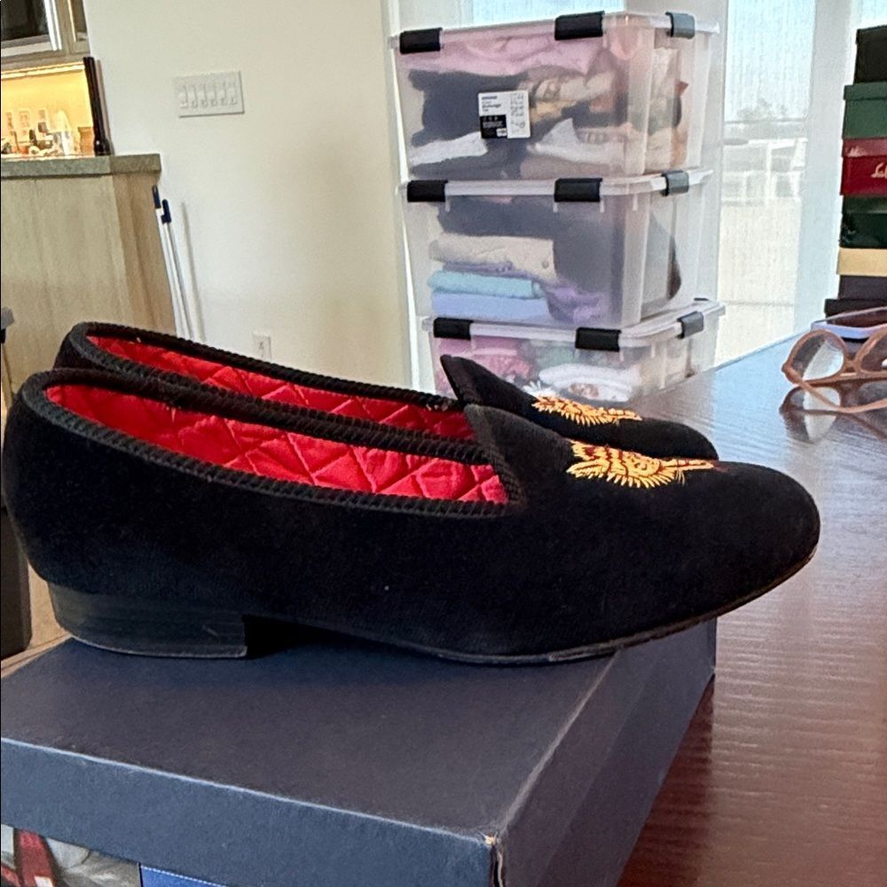Stubbs & Wootton Black Velvet Loafers with Gold Embroidery - Picture 4 of 8
